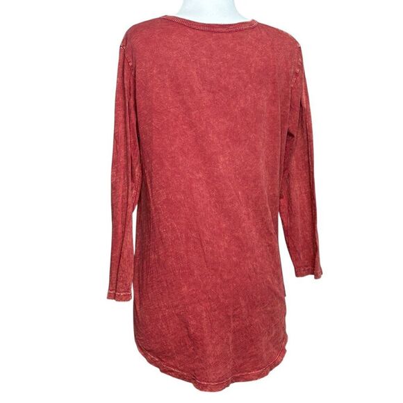 Jess &  Jane Circles Long Sleeve Tee Size Small Red - Picture 2 of 6